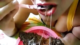 Lusciuos जपानी बाळ तिच्या पाठीवर पाय बाजूला पसरून झोपली आहे तर एक किंकी ड्यूड जीभ तिच्या दाढीच्या मांजरला जाव एचडीच्या गरम सेक्स व्हिडिओमध्ये आनंदाने फसवते.